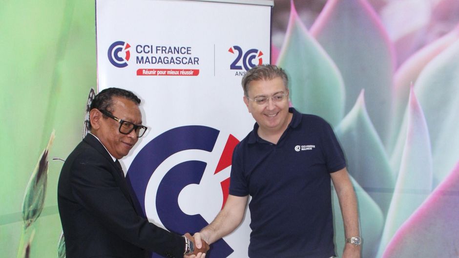 Alain RAZAFINDRABLE, Vice-Président de la CCIF Madagascar & John BENATOUIL, Président de la CCIF Maurice