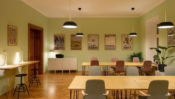 Photo by Yolk CoWorking - Krakow on Unsplash